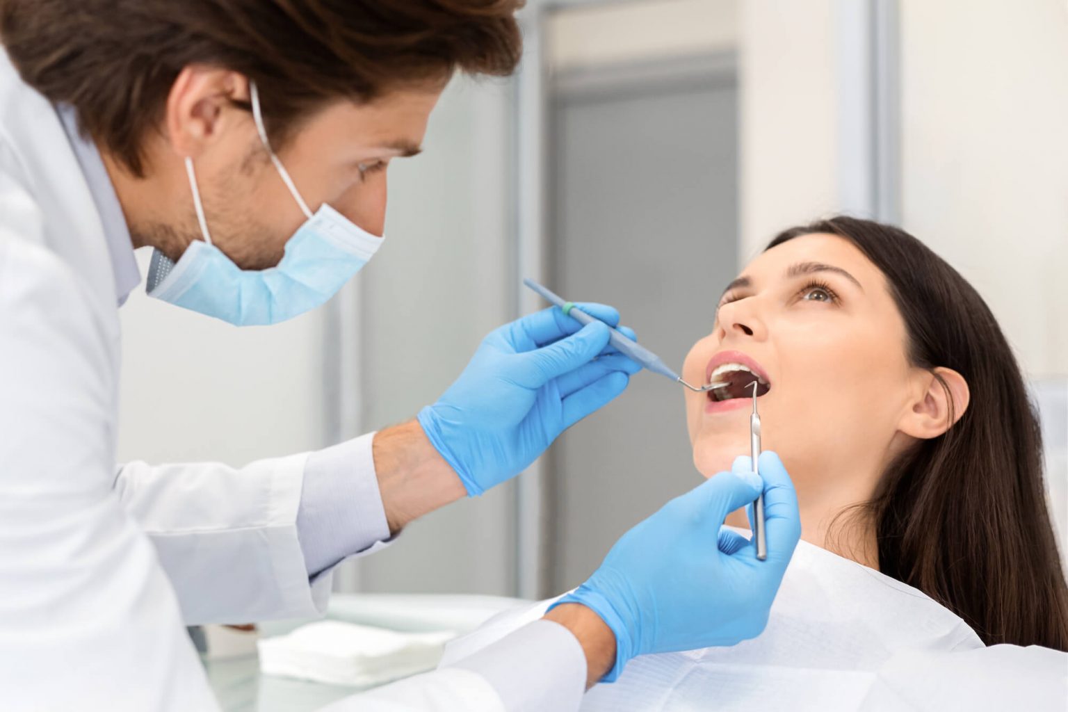 cómo elegir clínica dental